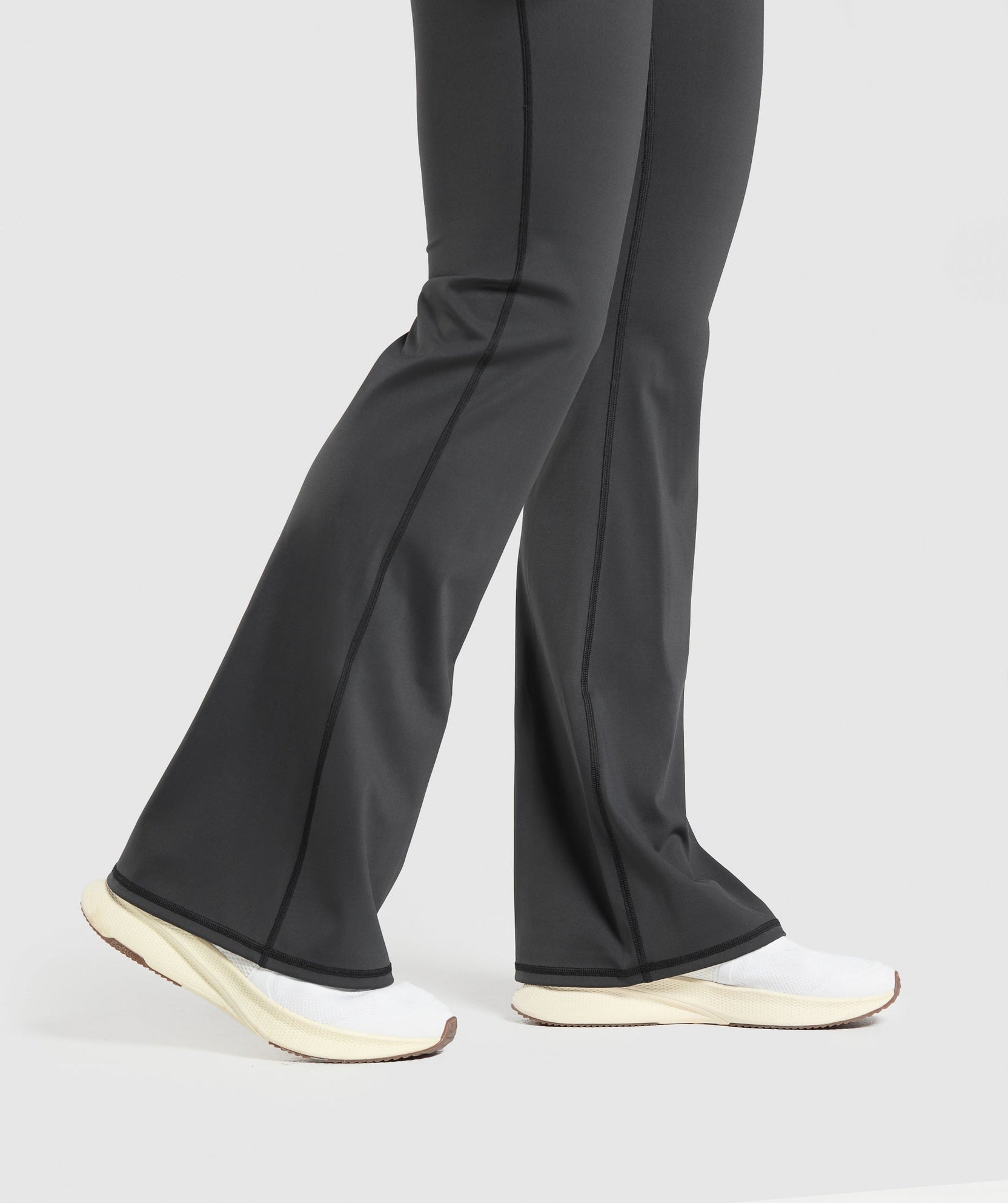 Leggings acampanados Elevate 2.0