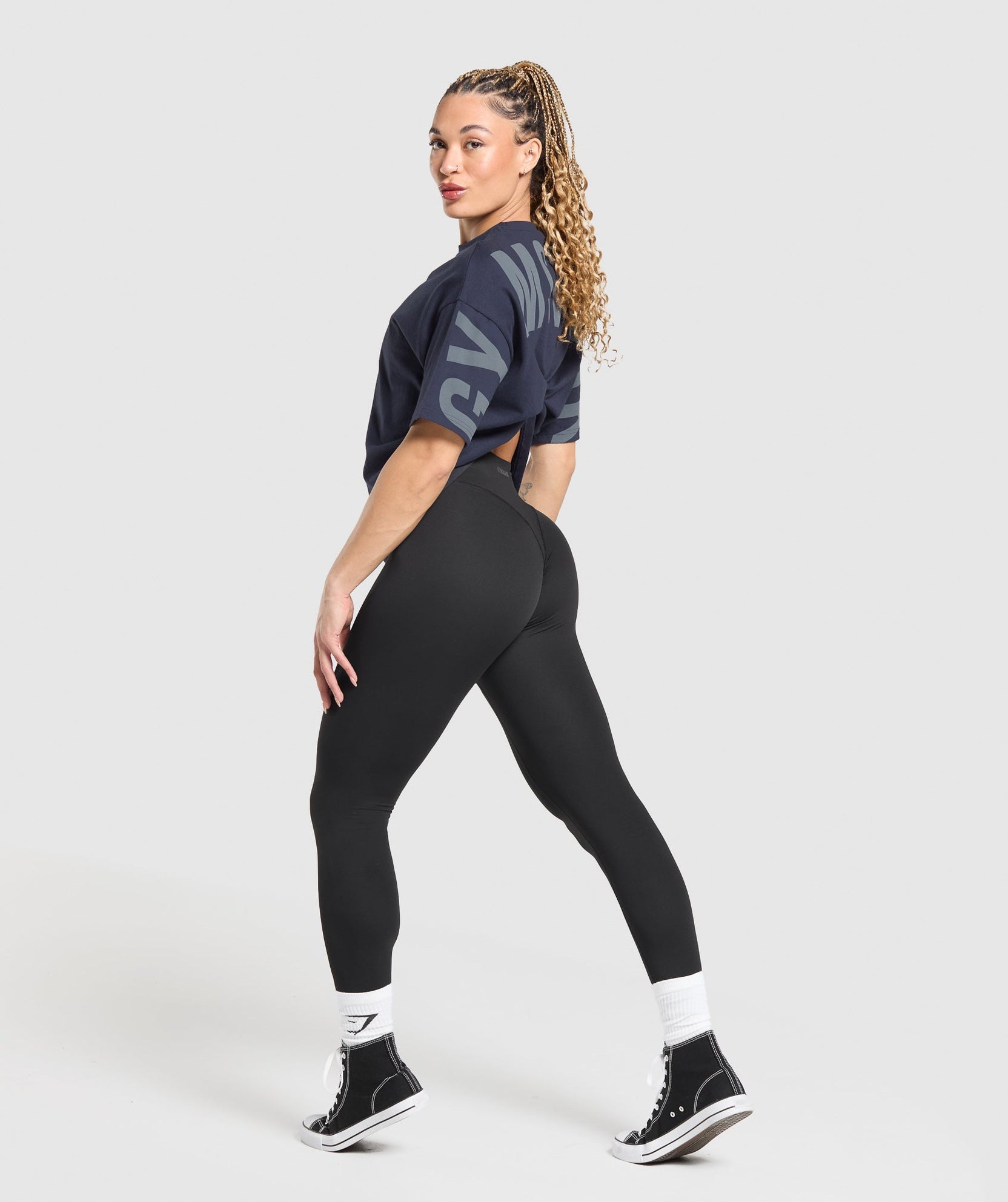 Camiseta gráfica con marca denominativa